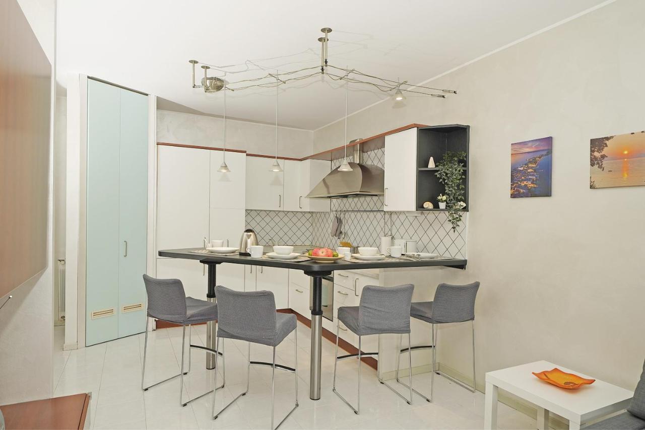 Casa Rudi - Gardagate Apartman Sirmione Kültér fotó
