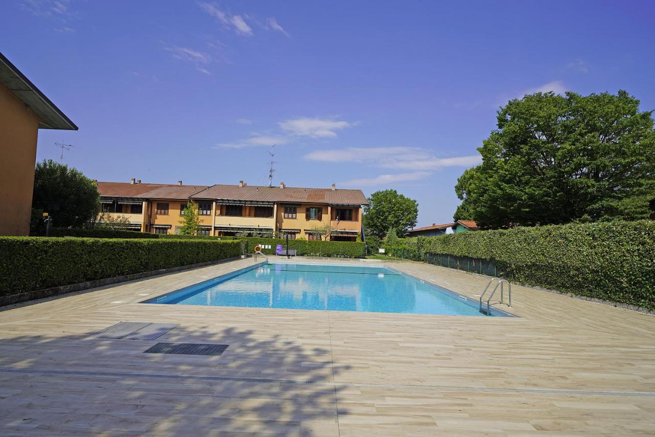 Casa Rudi - Gardagate Apartman Sirmione Kültér fotó