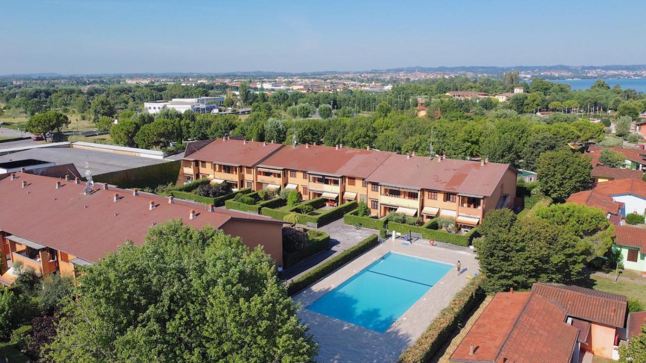 Casa Rudi - Gardagate Apartman Sirmione Kültér fotó